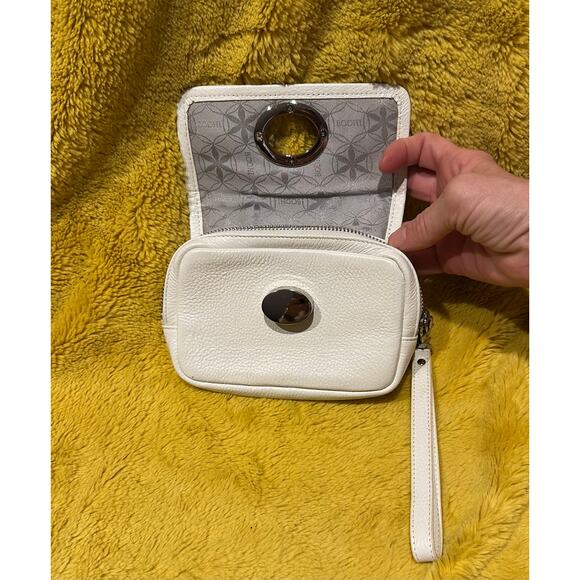 BODHI white and black leather wristlet silver-toned pebbled turn-lock closure - Picture 9 of 11